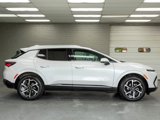 Used 2024 Chevrolet Equinox EV LT image 3