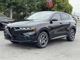 New 2025 Alfa Romeo Tonale w/ Premium Package image 3
