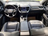 Used 2019 GMC Acadia SLT w/ Black Edition image 4