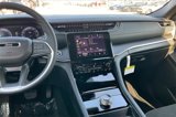 New 2025 Jeep Grand Cherokee Laredo image 5