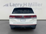 New 2025 Volkswagen Atlas SEL image 4