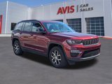 Used 2024 Jeep Grand Cherokee Limited image 3