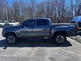 Used 2018 Toyota Tacoma SR5 image 2