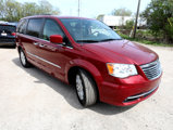 Used 2016 Chrysler Town & Country Touring w/ Driver Convenience Group image 4