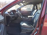 Certified 2024 Jeep Grand Cherokee Limited image 3