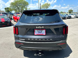 Used 2022 Kia Sorento LX image 6