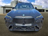 New 2025 BMW X7 xDrive40i w/ Executive Package image 2