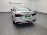 Used 2023 Nissan Altima 2.5 SV image 6