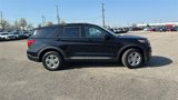 Used 2023 Ford Explorer XLT w/ Equipment Group 202A image 3