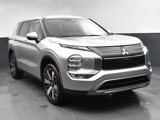 New 2025 Mitsubishi Outlander SE image 2