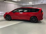 New 2025 Chrysler Pacifica Limited image 4