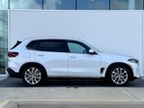 New 2026 BMW X5 xDrive50e w/ Climate Comfort Package image 3