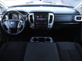 Used 2019 Nissan Titan SV image 6