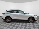 Used 2024 Toyota Venza Limited image 6