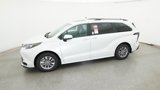 New 2025 Toyota Sienna XLE image 2