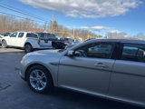 Used 2017 Ford Taurus SEL w/ Equipment Group 201A image 4