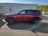 New 2025 Jeep Grand Cherokee Altitude image 3
