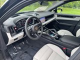 New 2025 Porsche Cayenne Coupe image 4