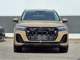 New 2025 Audi Q7 3.0T Prestige image 3