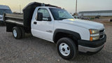 Used 2006 Chevrolet Silverado 3500 4x4 Regular Cab w/ Heavy-Duty Power Package image 4