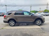 Used 2016 Ford Explorer XLT w/ Equipment Group 202A image 6