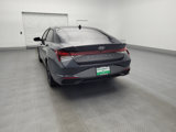Used 2021 Hyundai Elantra SEL image 6