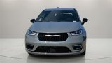 New 2025 Chrysler Pacifica Select image 2