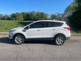 Used 2019 Ford Escape SE image 2