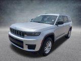 Used 2023 Jeep Grand Cherokee L Laredo image 3