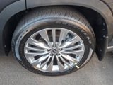 Certified 2025 Toyota Highlander Platinum image 5