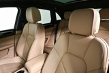 Used 2025 Porsche Macan image 5