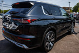 New 2025 Mitsubishi Outlander SEL image 5