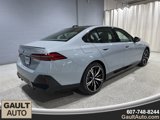 New 2026 BMW 550e xDrive image 3