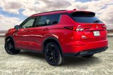 New 2025 Mitsubishi Outlander 4WD Plug-In Hybrid image 3