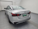 Used 2023 Nissan Altima 2.5 SV image 6