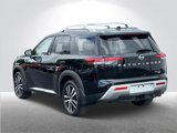 Used 2024 Nissan Pathfinder Platinum w/ Cargo Package image 4