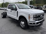 New 2025 Ford F350 XL w/ XL Chrome Package image 4