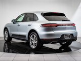 Certified 2021 Porsche Macan image 3