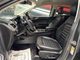 Used 2023 Ford Edge SEL image 5