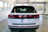 New 2025 Volkswagen Atlas Peak Edition SE image 5