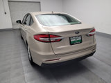 Used 2019 Ford Fusion SE image 6