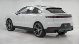 Certified 2024 Porsche Cayenne Coupe image 3