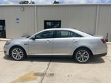 Used 2019 Ford Taurus Limited image 2