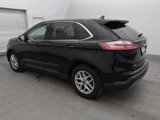 Used 2023 Ford Edge SEL image 3