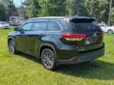 Used 2017 Toyota Highlander XLE image 5