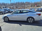 Used 2022 Nissan Altima 2.5 SV image 2