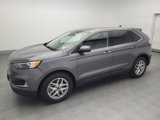 Used 2023 Ford Edge SEL image 2