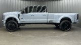 Used 2025 Ford F450 Platinum w/ FX4 Off-Road Package image 2