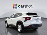Used 2025 Chevrolet Trax LS w/ LS Convenience Package image 3