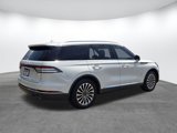 Used 2021 Lincoln Aviator Reserve w/ Elements Package Plus image 3